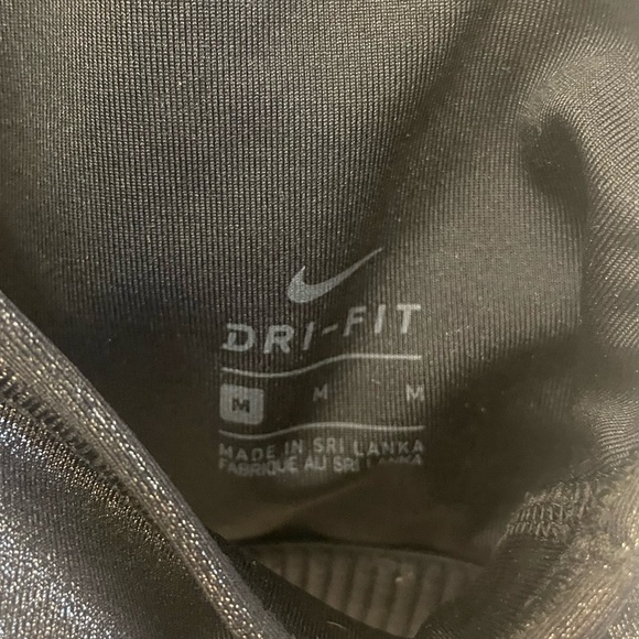 Nike Dri-fit Bra - Picture 4 of 4